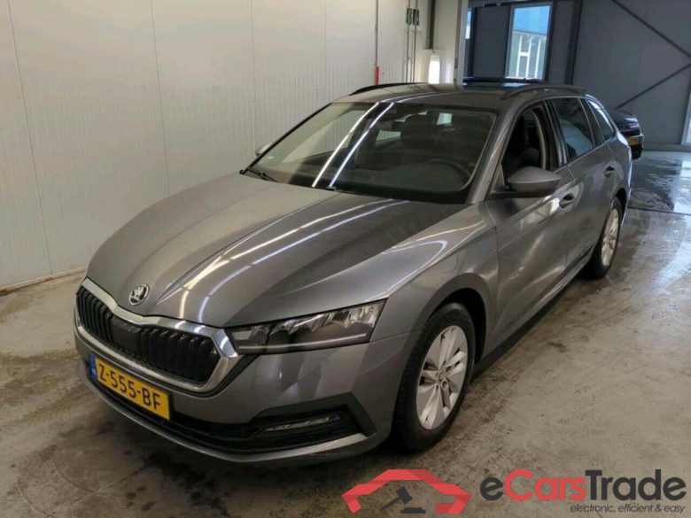 SKODA Octavia Combi 1.5 TSI Bns Edition