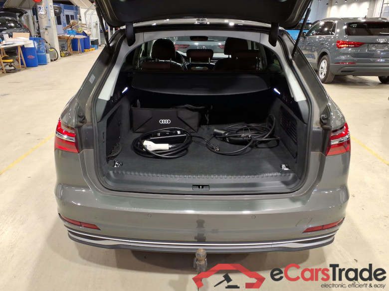 AUDI A6 AVANT 2.0 TFSI 50 E S-TRONIC 4WD BE ATTRACTION #3