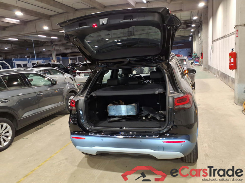 MERCEDES-BENZ GLA 1.3 GLA 250 E DCT BUSINESS SOLUTION #3