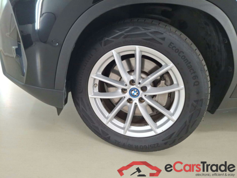 BMW X3 2.0 XDRIVE30E AT #4