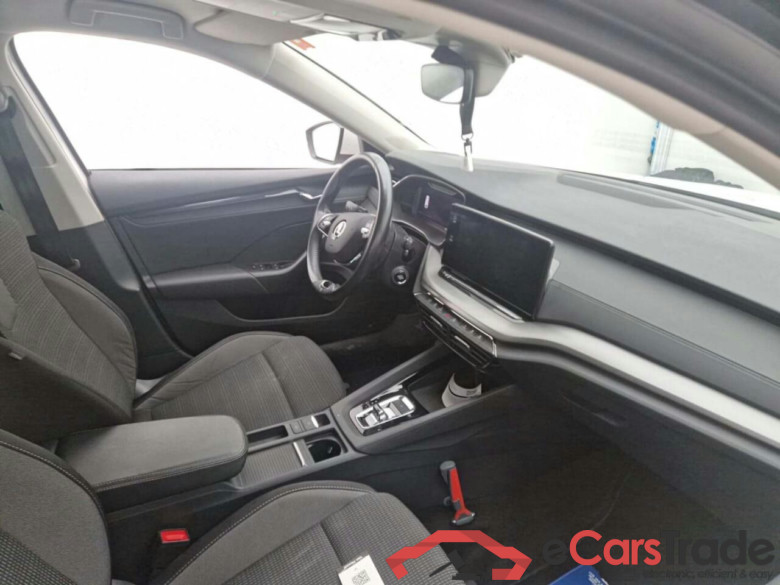 SKODA Octavia Combi 1.0 TSI Bns Edition DSG #3