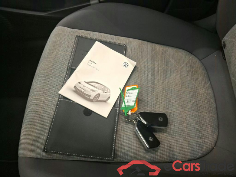 Volkswagen ID.3 58kWh 150kW Life auto 5d #4