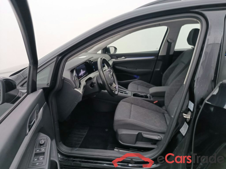 Volkswagen Golf Variant VIII 2.0 TDI 85kW DSG Life 5d #3