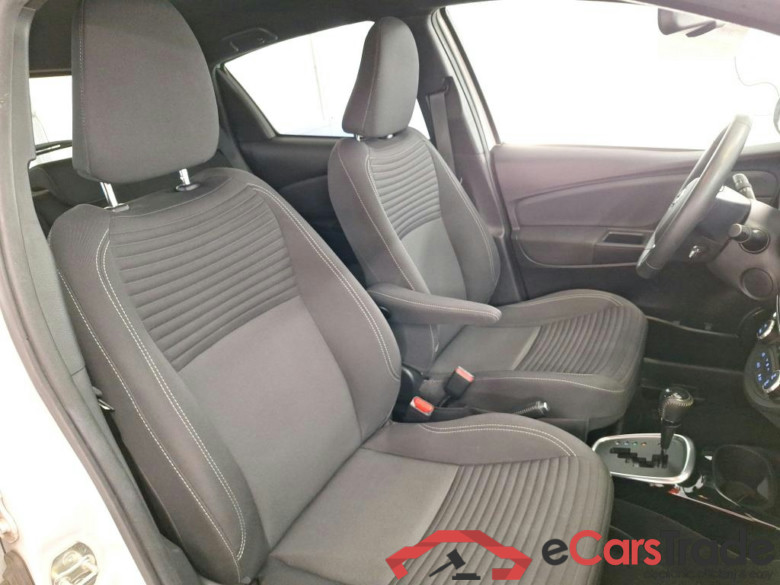 TOYOTA Yaris Hybride 5p Berline 1.5 VVT-I HYBRID Collection #6