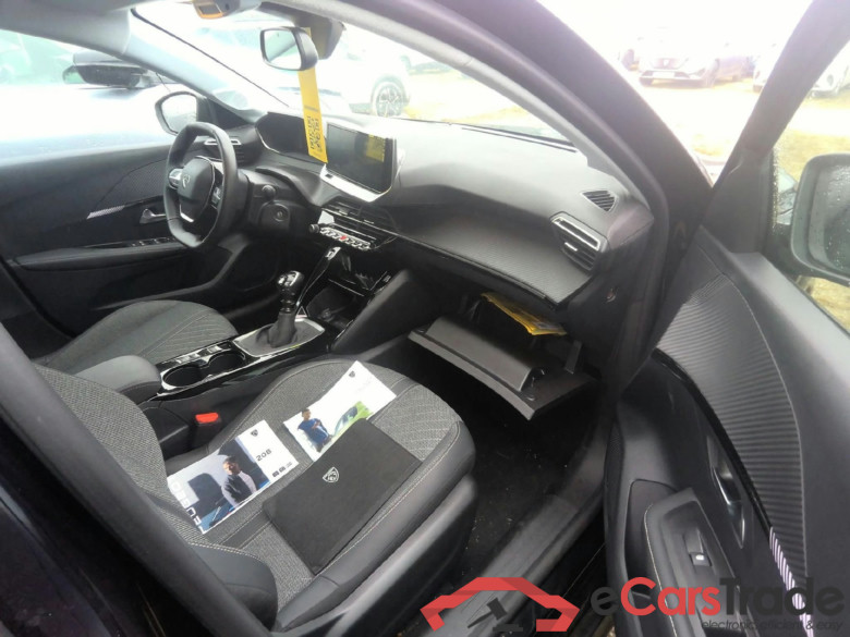 Peugeot 208 Allure 1.2 PureTech 100 S&S BVM6 #2