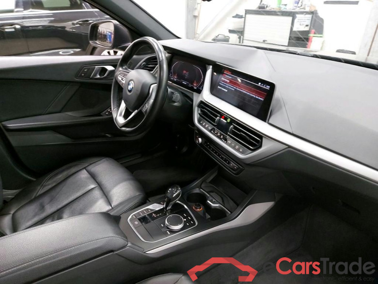 BMW - BMW 1 HATCH 120iA 178PK Advantage & Pack Business With Heated Dakota Seats & Comfort Access & Parking Assistant Pack * PETROL * #3