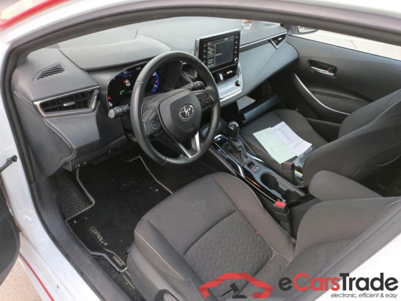 TOYOTA Corolla / 2019 / 5P / berlina con portón 1.8 125H ACTIVE TECH E-CVT #3