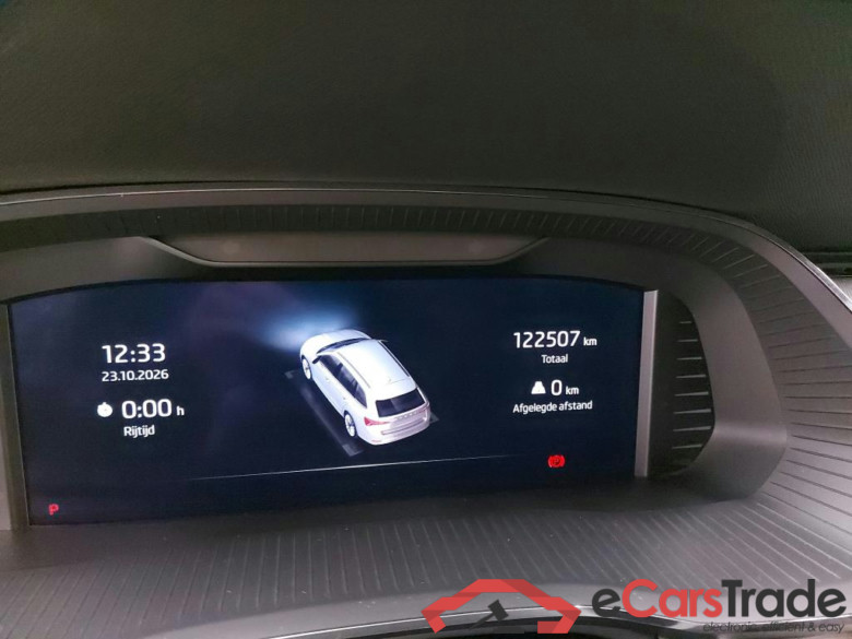SKODA - SKO OCTAVIA COMBI TSI eTec 110PK DSG7 Clever With Climatic & Navigation & Heated Seats & Cruise Control & Park Sensors Front & Rear  * PETROL * #5