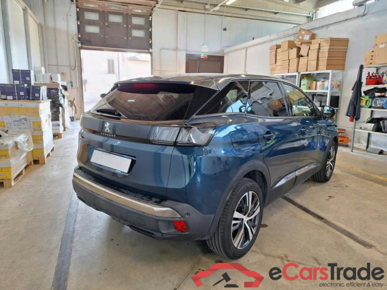 PEUGEOT 3008 / 2020 / 5P / SUV BLUEHDI 130 EAT8 SeS ALLURE #2
