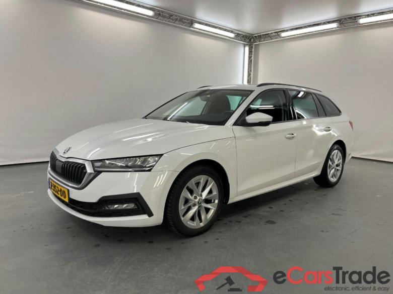 SKODA OCTAVIA COMBI 1.5 e-TSI Business Edition
