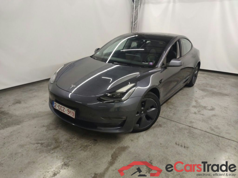Tesla Model 3 Long-Range Dual Motor AWD 4d
