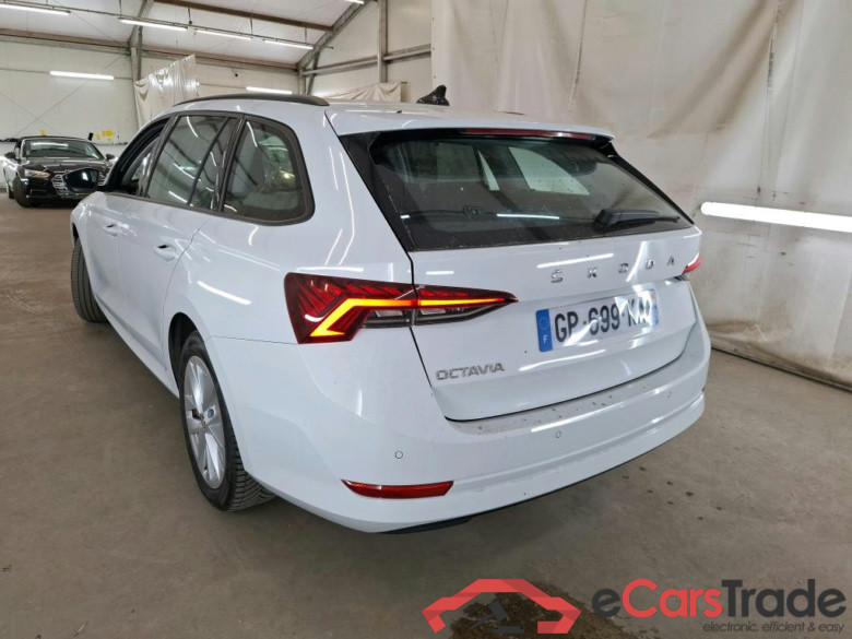 Octavia Break Ambition 2.0 TDI 150CV BVA7 E6d #2