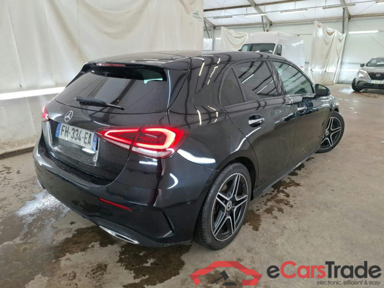 MERCEDES-BENZ Classe A 5p Berline A 200 d AMG Line 8G-DCT #3