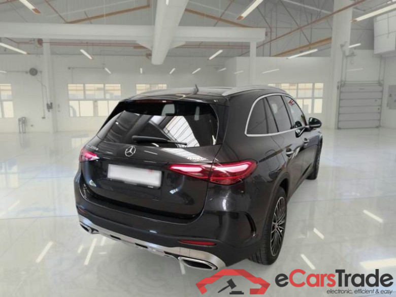MERCEDES-BENZ GLC / 2022 / 5P / SUV GLC 220D 4M MILD HYB. AMG PREMIUM PLUS #2
