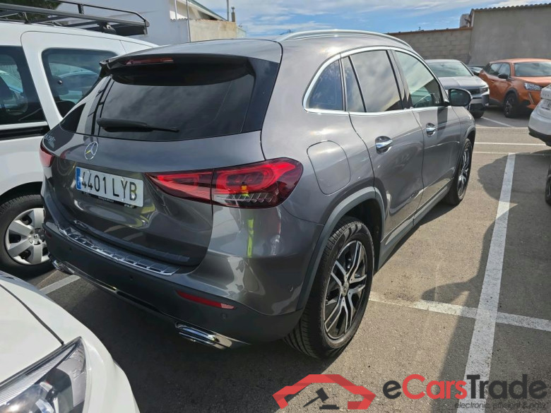 MERCEDES-BENZ GLA / 2020 / 5P / todoterreno GLA 250 e #2