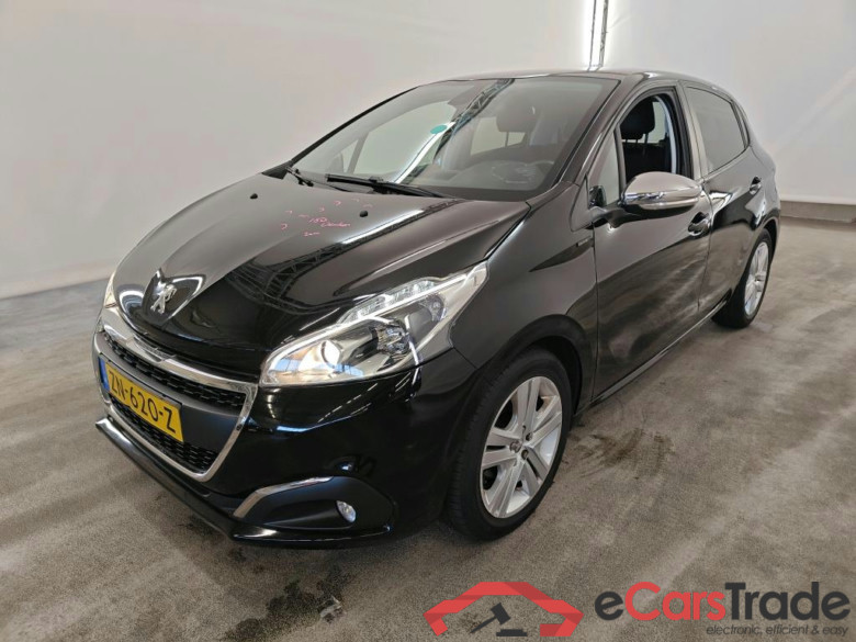 Peugeot 208 Signature 1.2 PureTech 82 5d