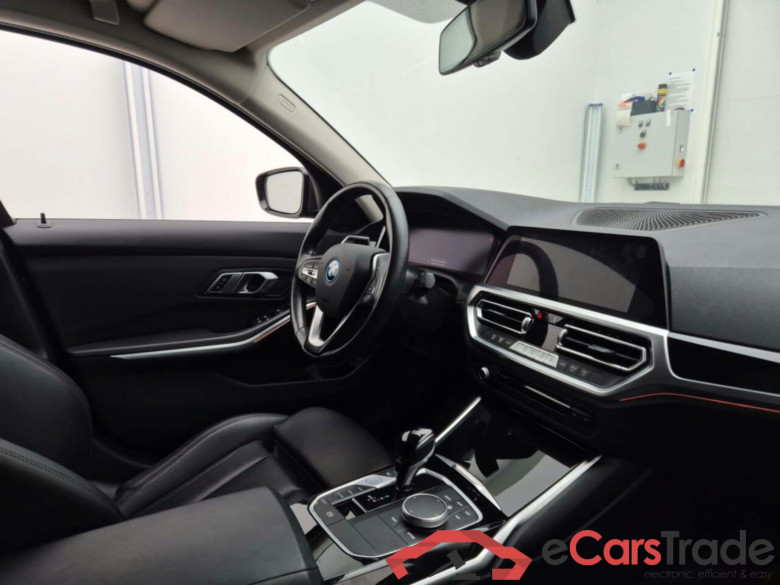 BMW 3-SERIE TOURING 330E AUT. #3