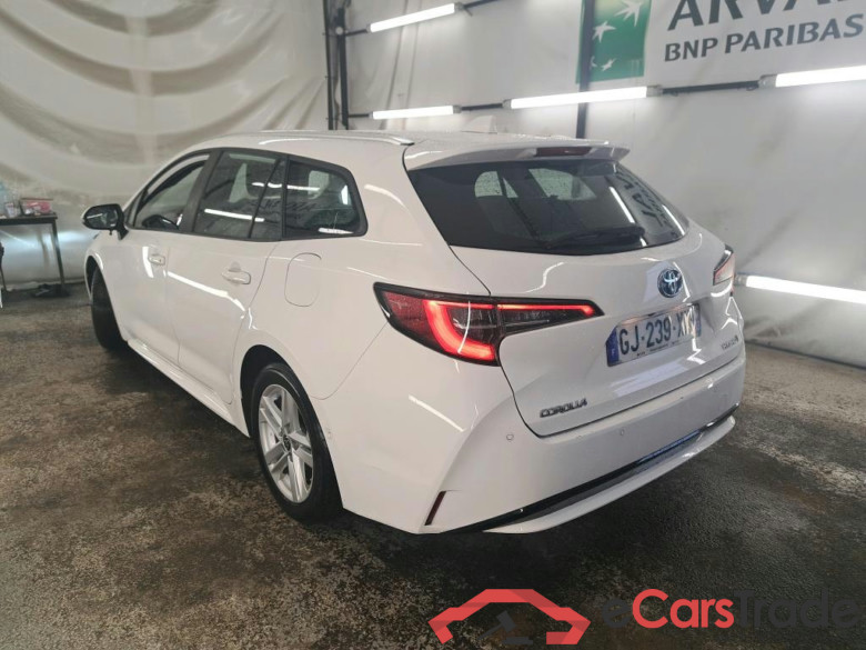 TOYOTA Corolla Touring Sports / 2018 / 5P / Break Hybride 122h Dynamic Business Beyond Zer #2