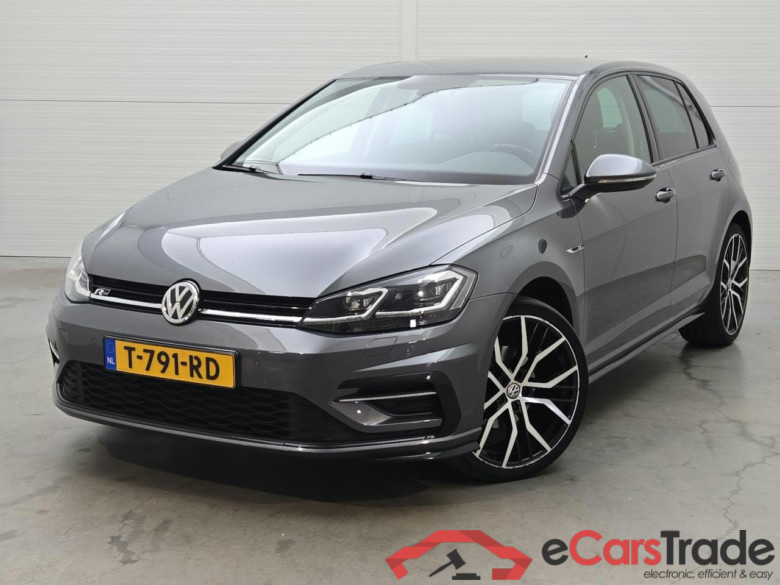 VOLKSWAGEN GOLF 1.5 TSI Highline Business R #1
