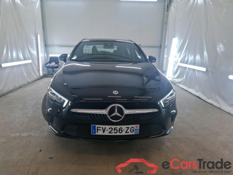 MERCEDES-BENZ Classe A Compact / 2018 / 5P / Berline A 250 e Business Line 8G-DCT