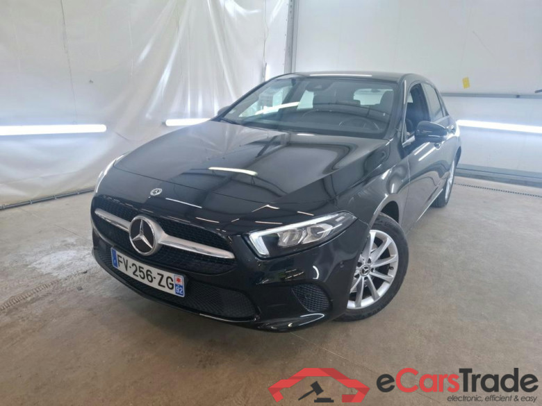 MERCEDES-BENZ Classe A Compact / 2018 / 5P / Berline A 250 e Business Line 8G-DCT #2