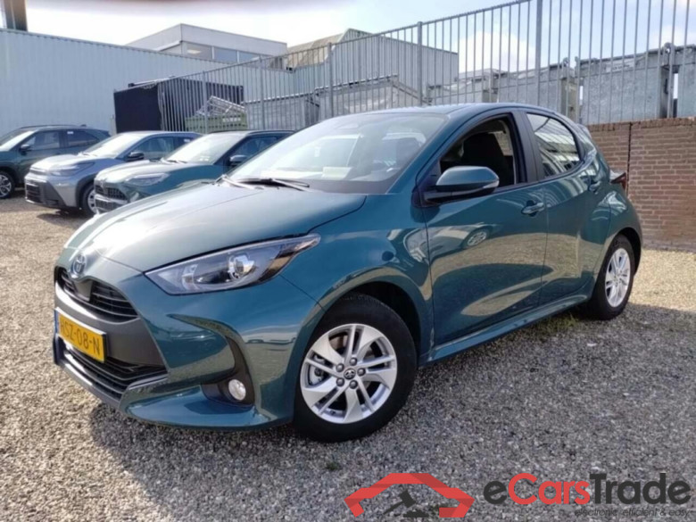 TOYOTA YARIS 1.5 Hybrid 115 Active #1